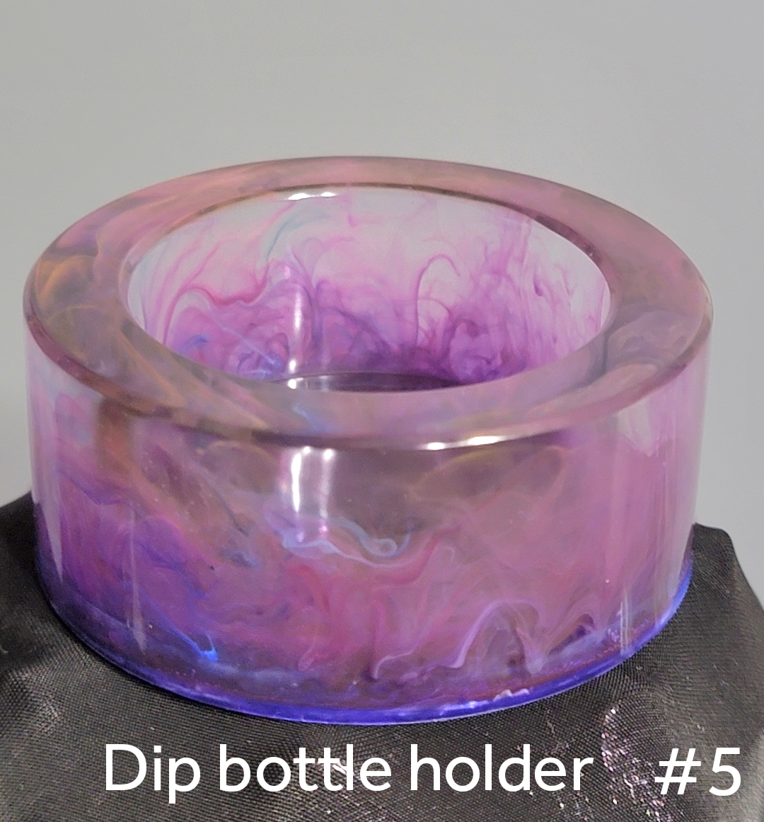 Non spill dip bottle holder