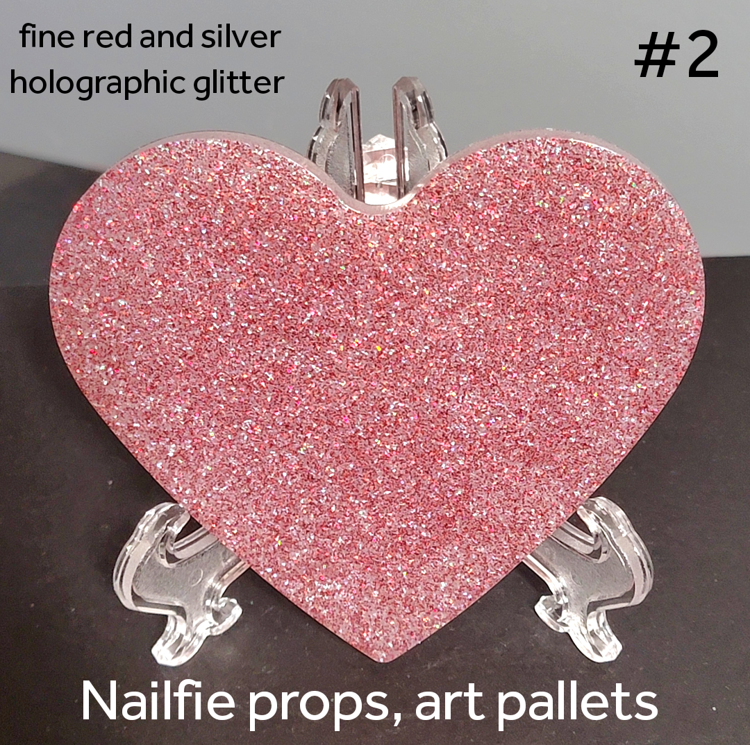 Nailfie props, art pallets